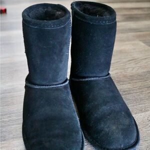 BearPaw Black Suede Winter Boots